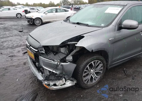 2019 Mitsubishi Outlander Sport 2.0 Se z USA, uszkodzony, nr VIN JA4AR3AU0KU004990